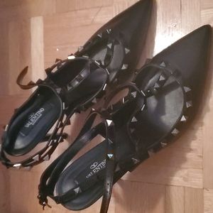 Valentino Heels Black - Never Worn- Size 8.5